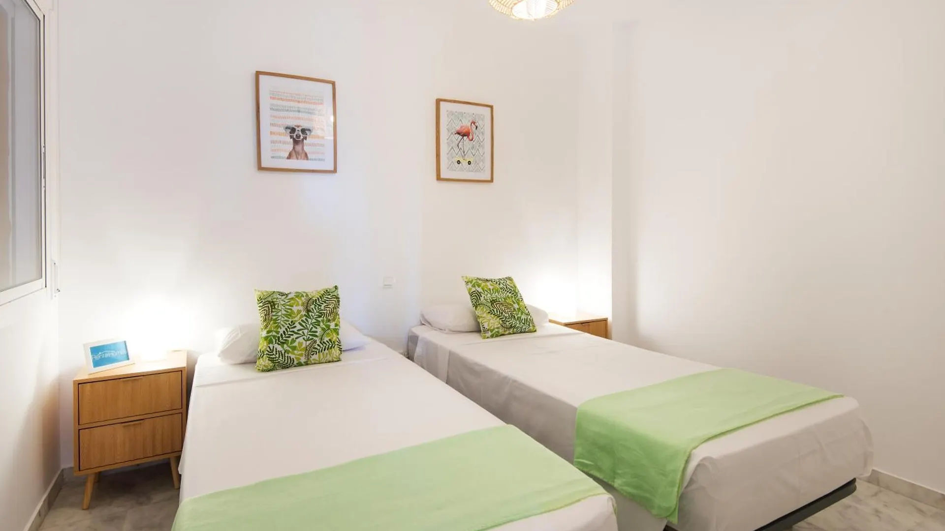 Rentandhomes Reserva De Marbella Spagna