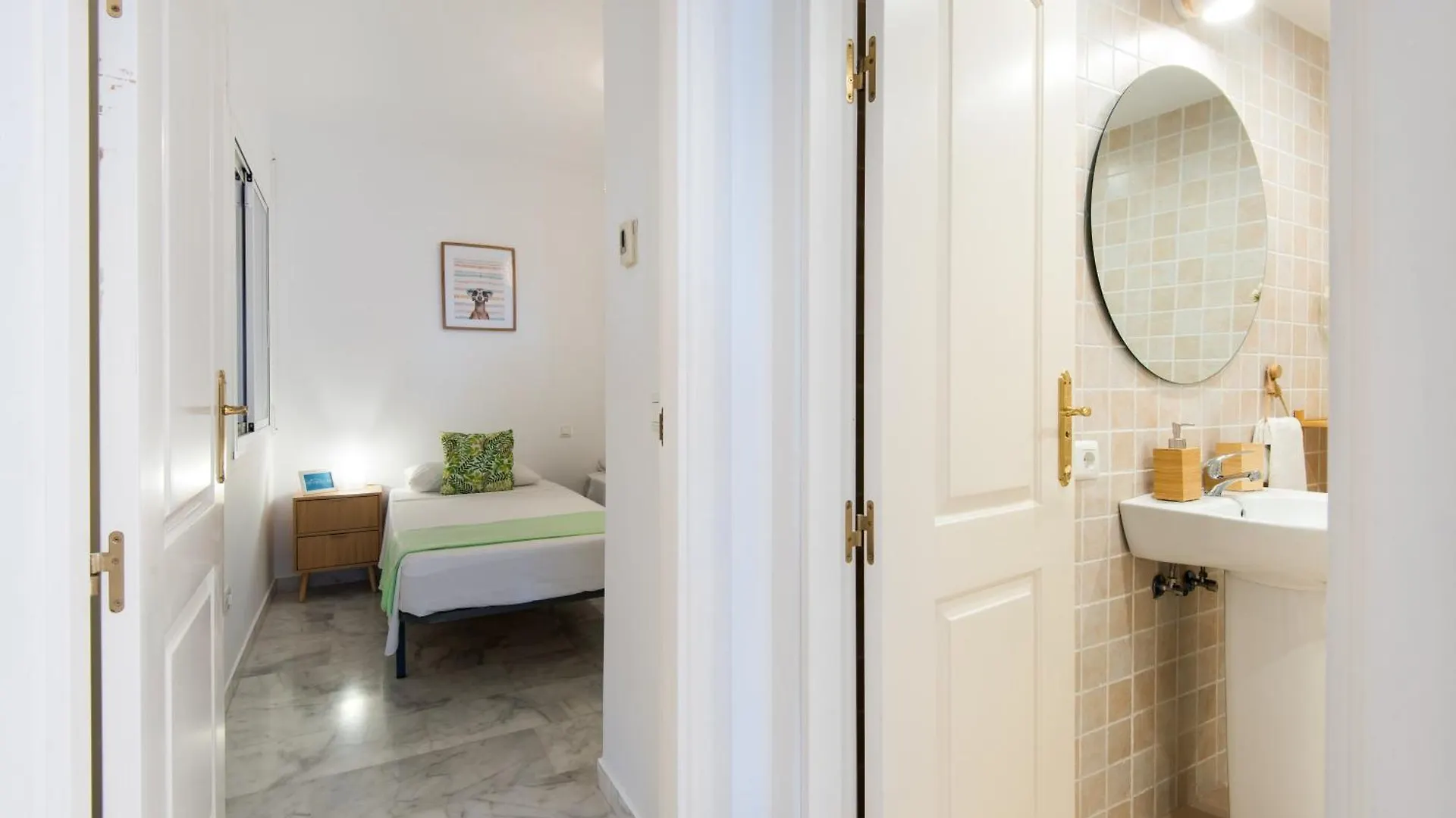 Lägenhet Rentandhomes Reserva De Marbella