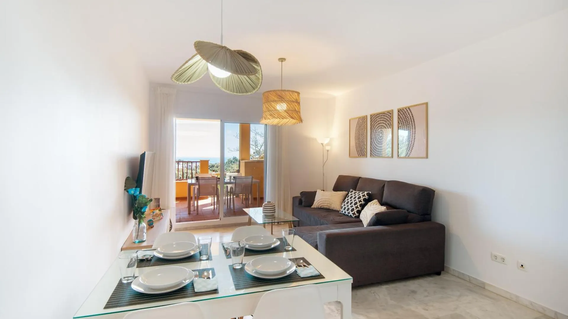 Rentandhomes Reserva De Marbella Lägenhet