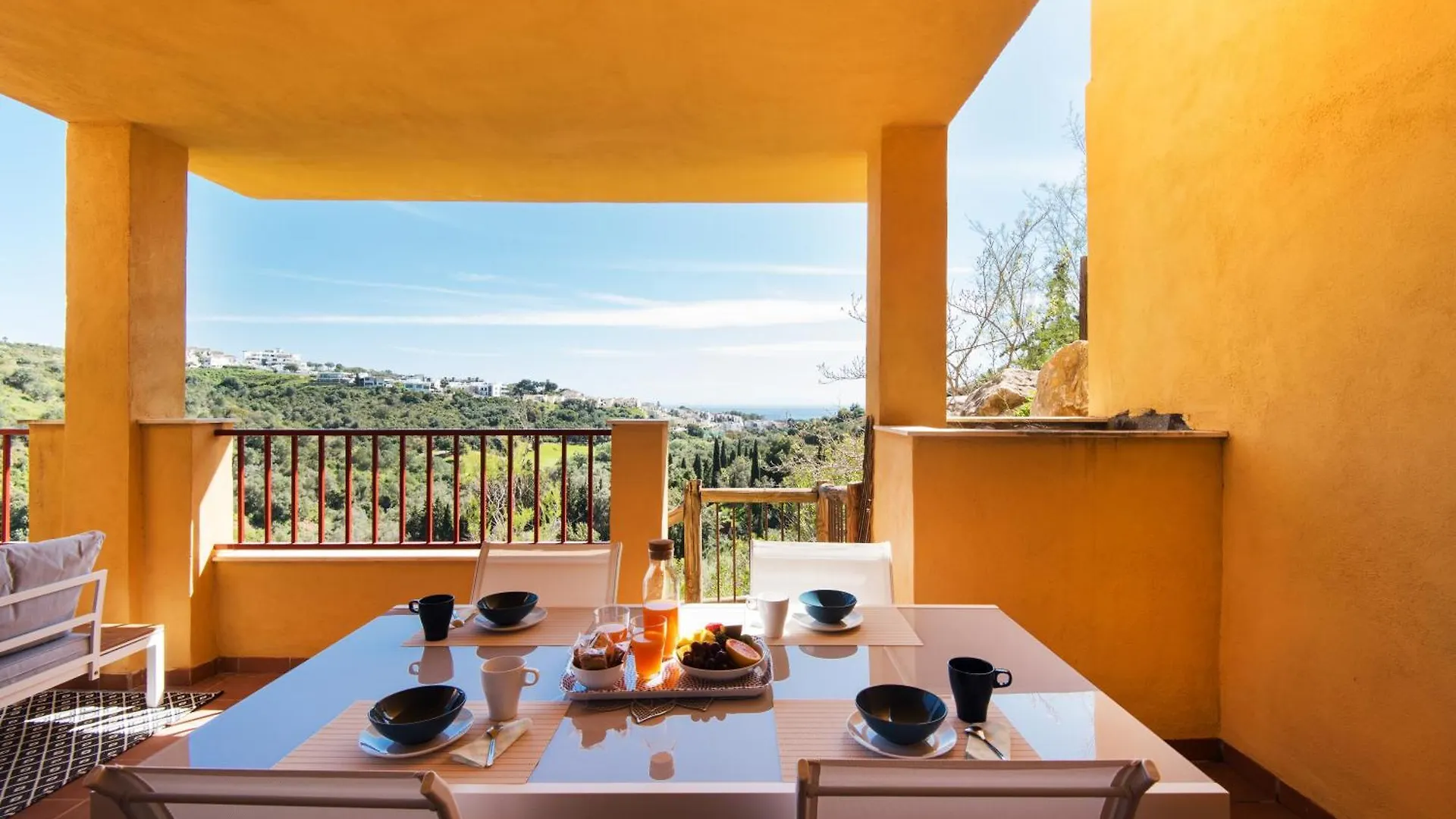 Rentandhomes Reserva De Marbella Spanyolország